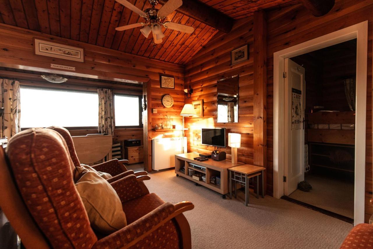 Rustic Log Cabin In Snowdonia By Seren Short Stays Trawsfynydd Экстерьер фото